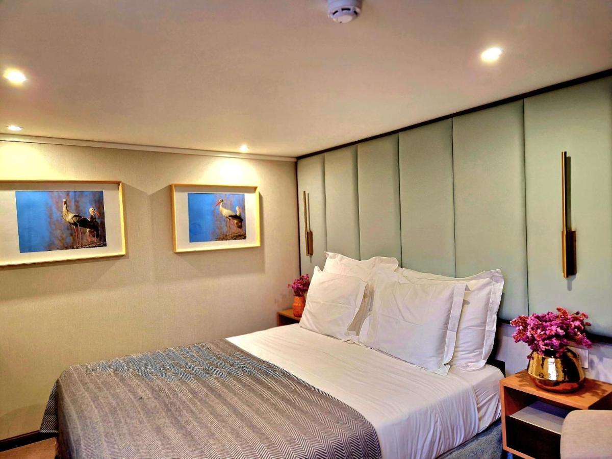 Costa Do Sal Hotel Boat Lounge Авейру Экстерьер фото