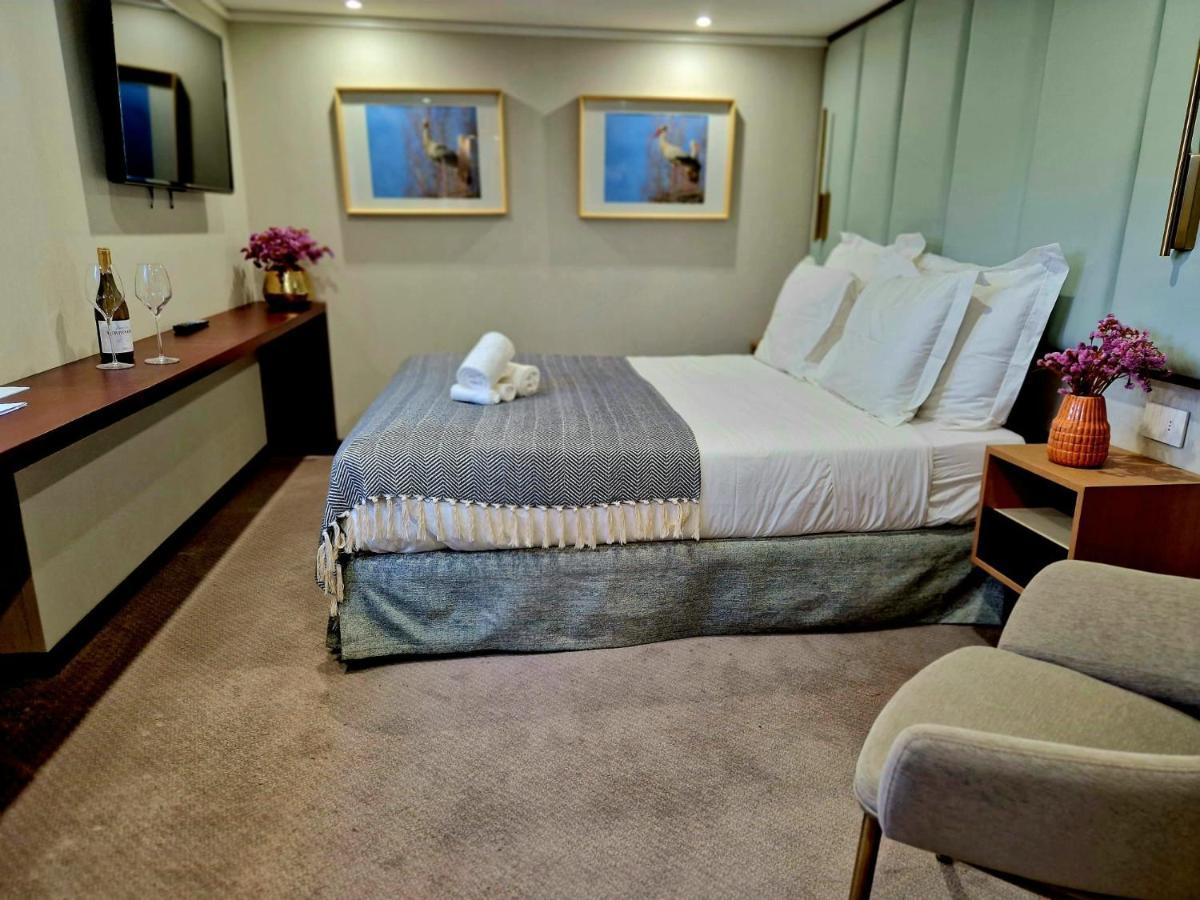 Costa Do Sal Hotel Boat Lounge Авейру Экстерьер фото
